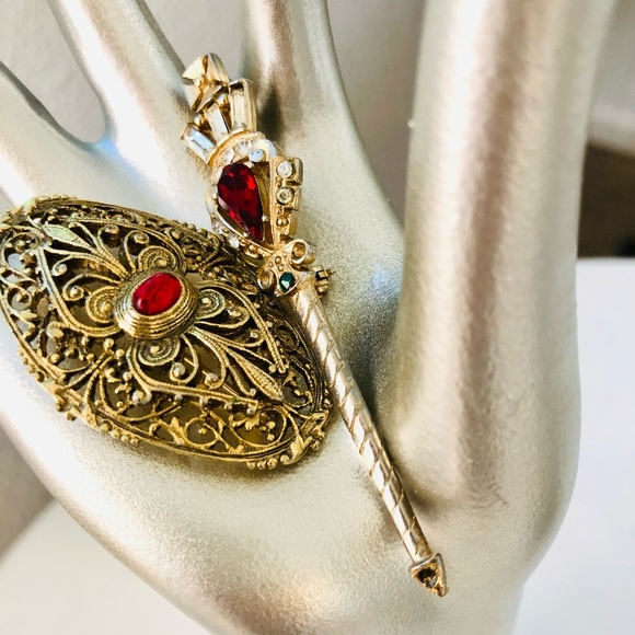 Vintage Ornate Red Filigree Scepter Brooch lot - Picture 7 of 11